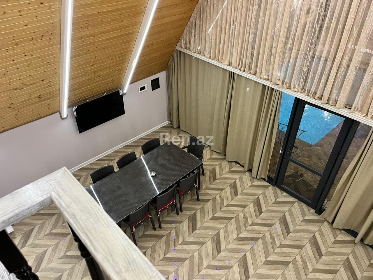 Mərdəkanda İSTİ HOVUZLU premium bağ evi kirayə verilir
